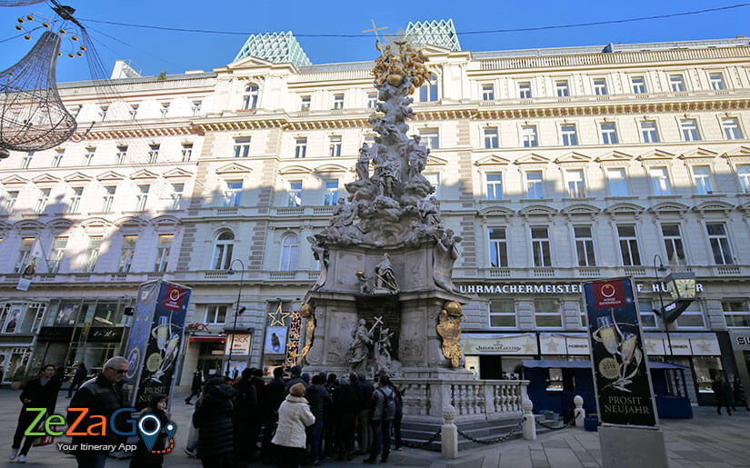 Pestsaule Statue Vienna