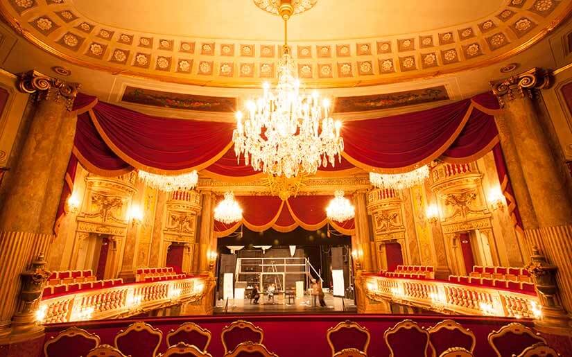 Schonbrunn Palace Theater - Photo: mdw/Martin Moravek